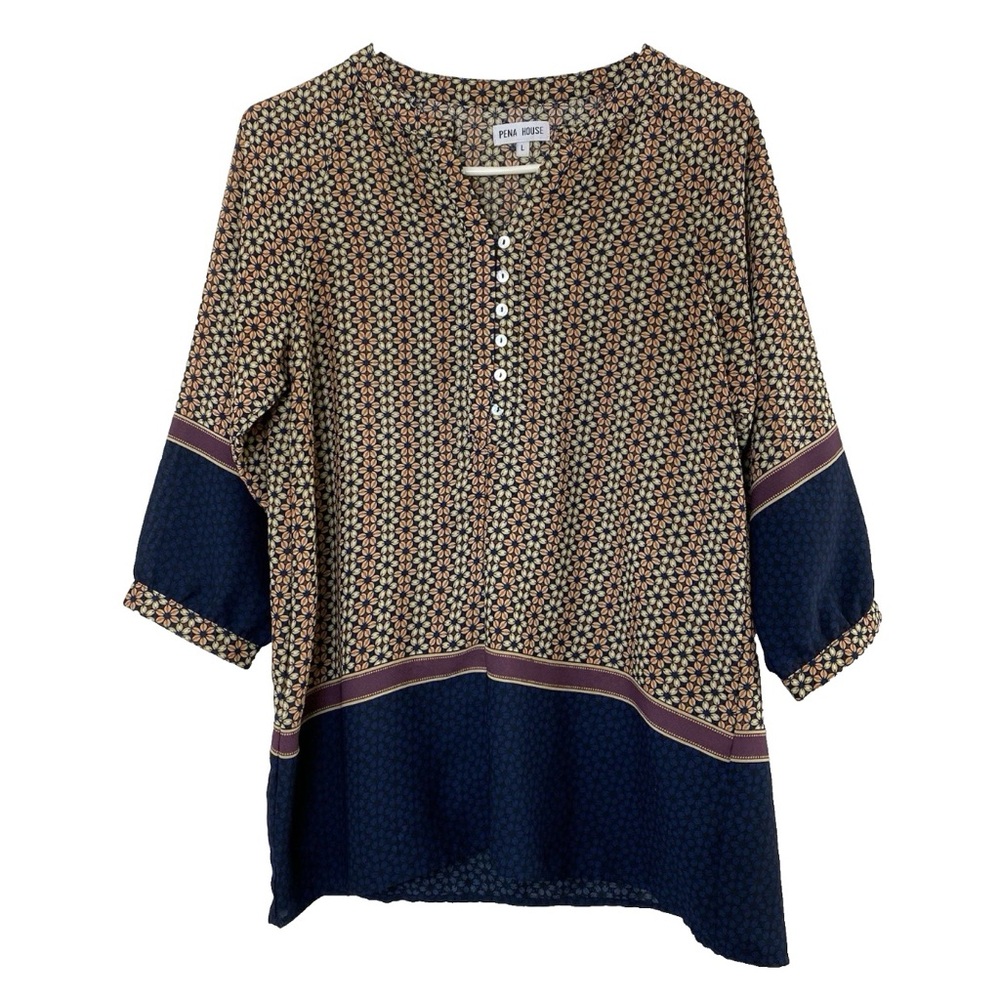 Pena House 3/4 Sleeve Blouse - Large